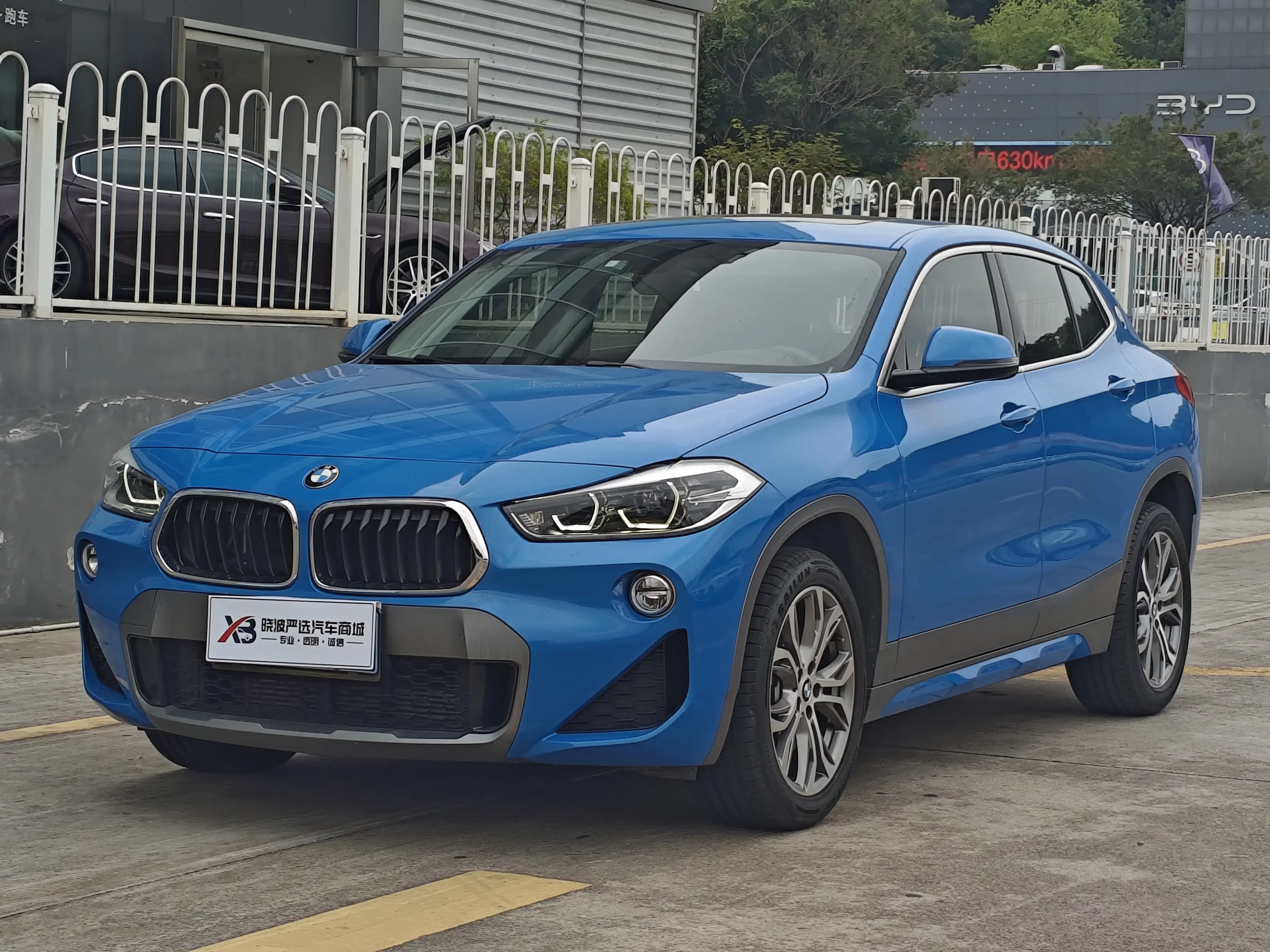 BMW X2