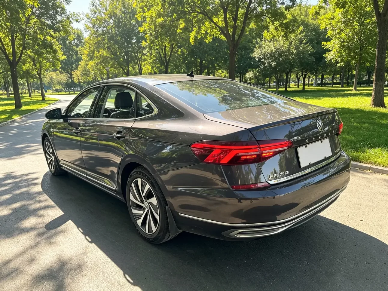 Volkswagen Passat PHEV