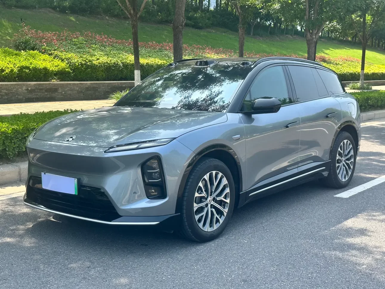 NIO ES6