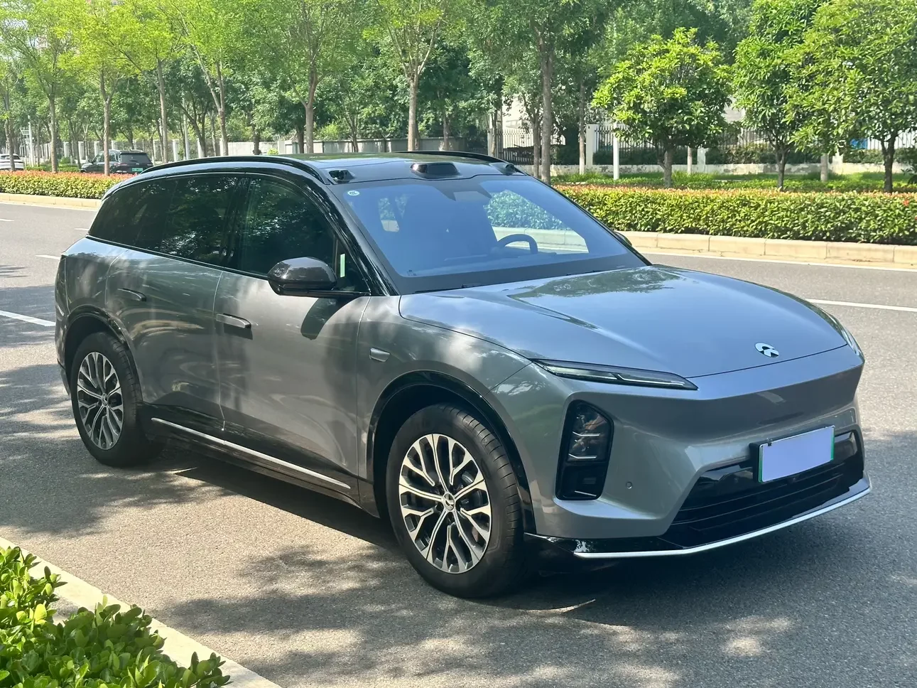 NIO ES6