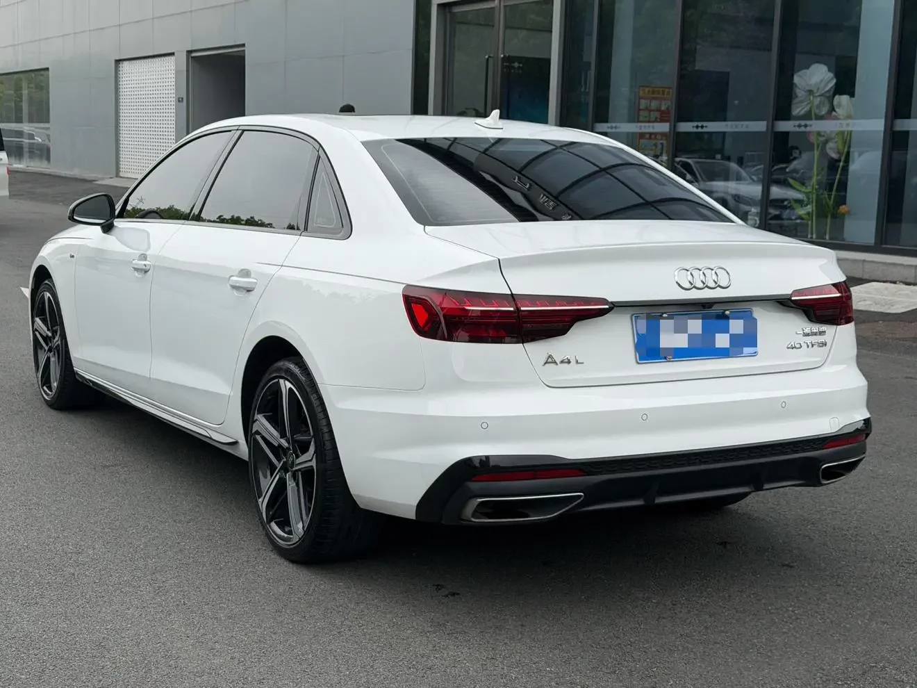 Audi A4L
