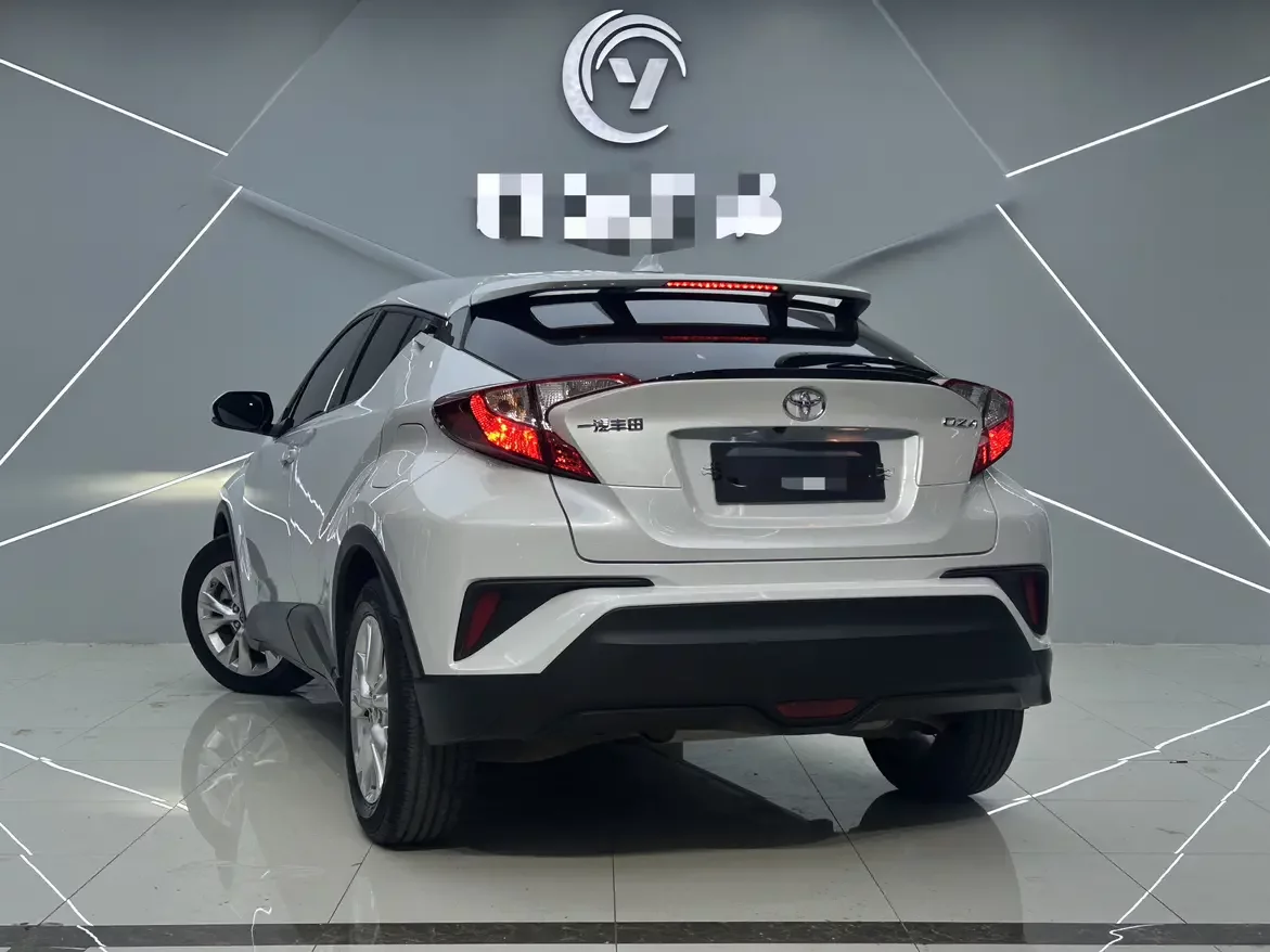 Toyota C-HR Hybrid