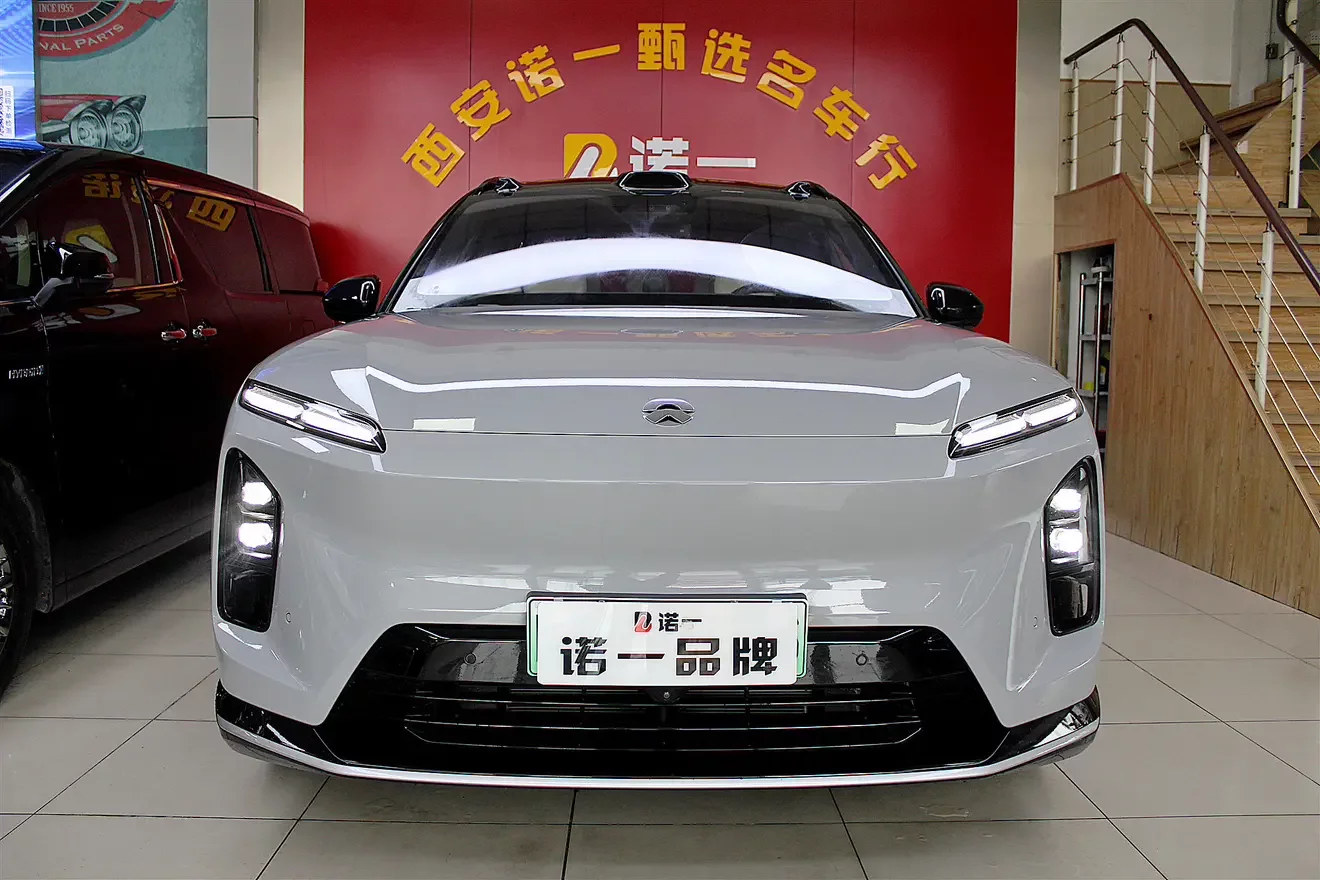 NIO ES6