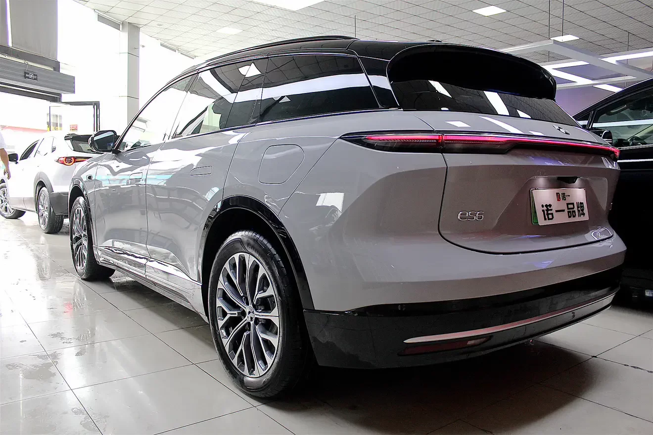 NIO ES6