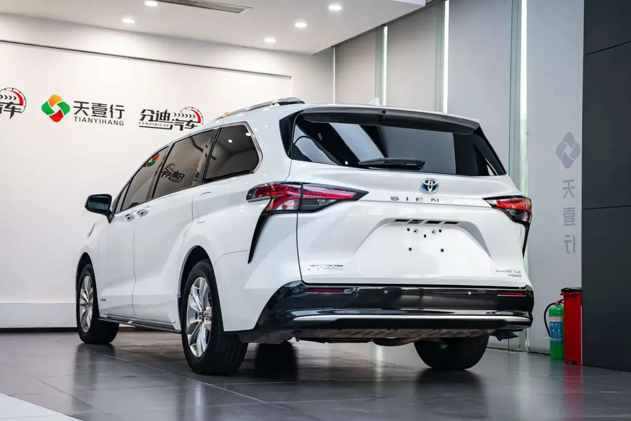 Toyota Sienna