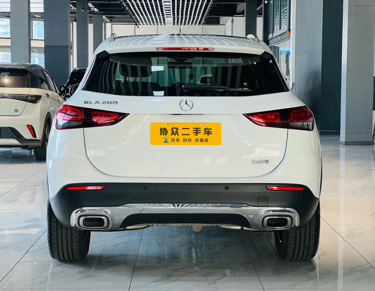 Mercedes-Benz GLA