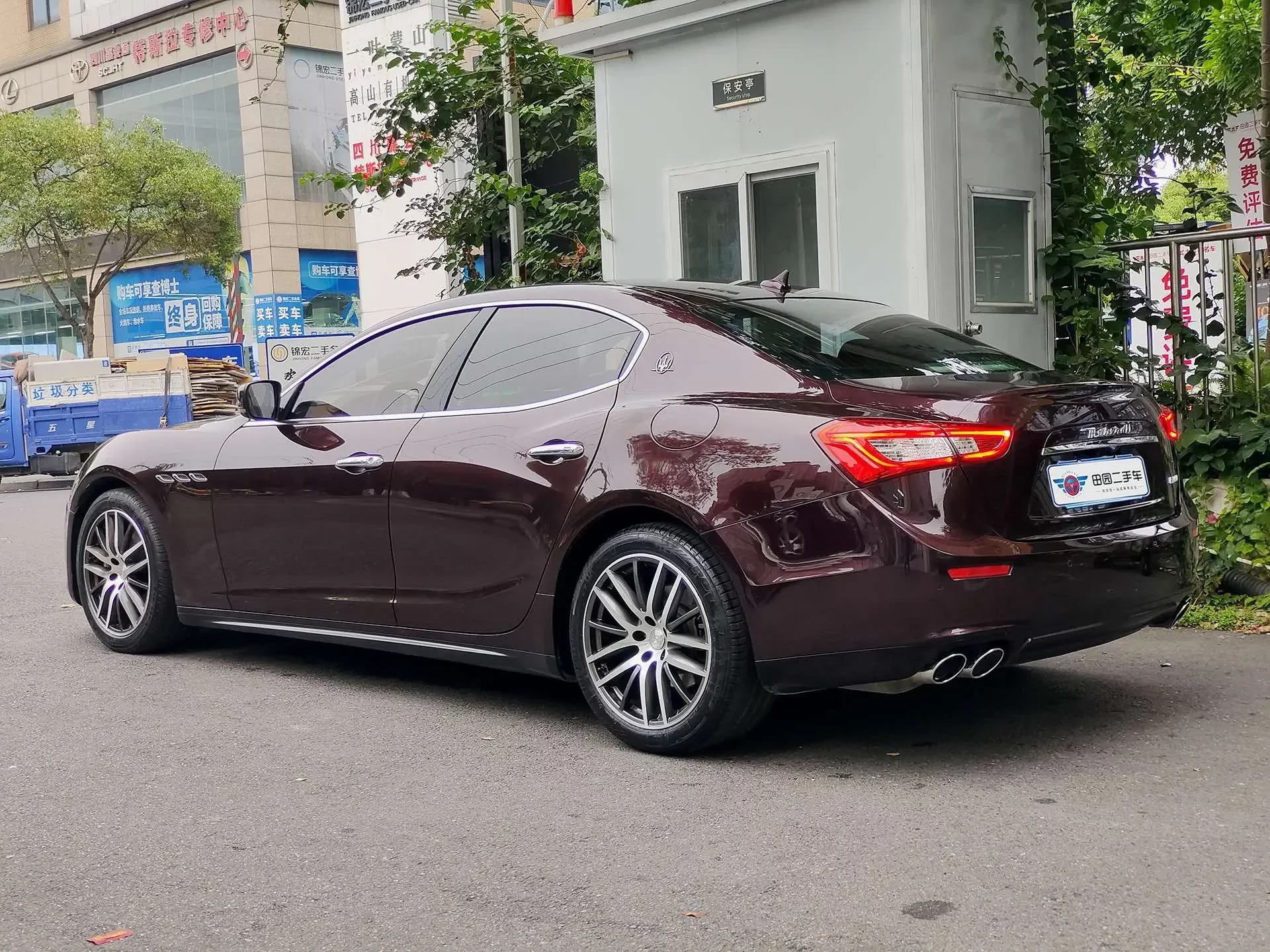 Maserati Ghibli
