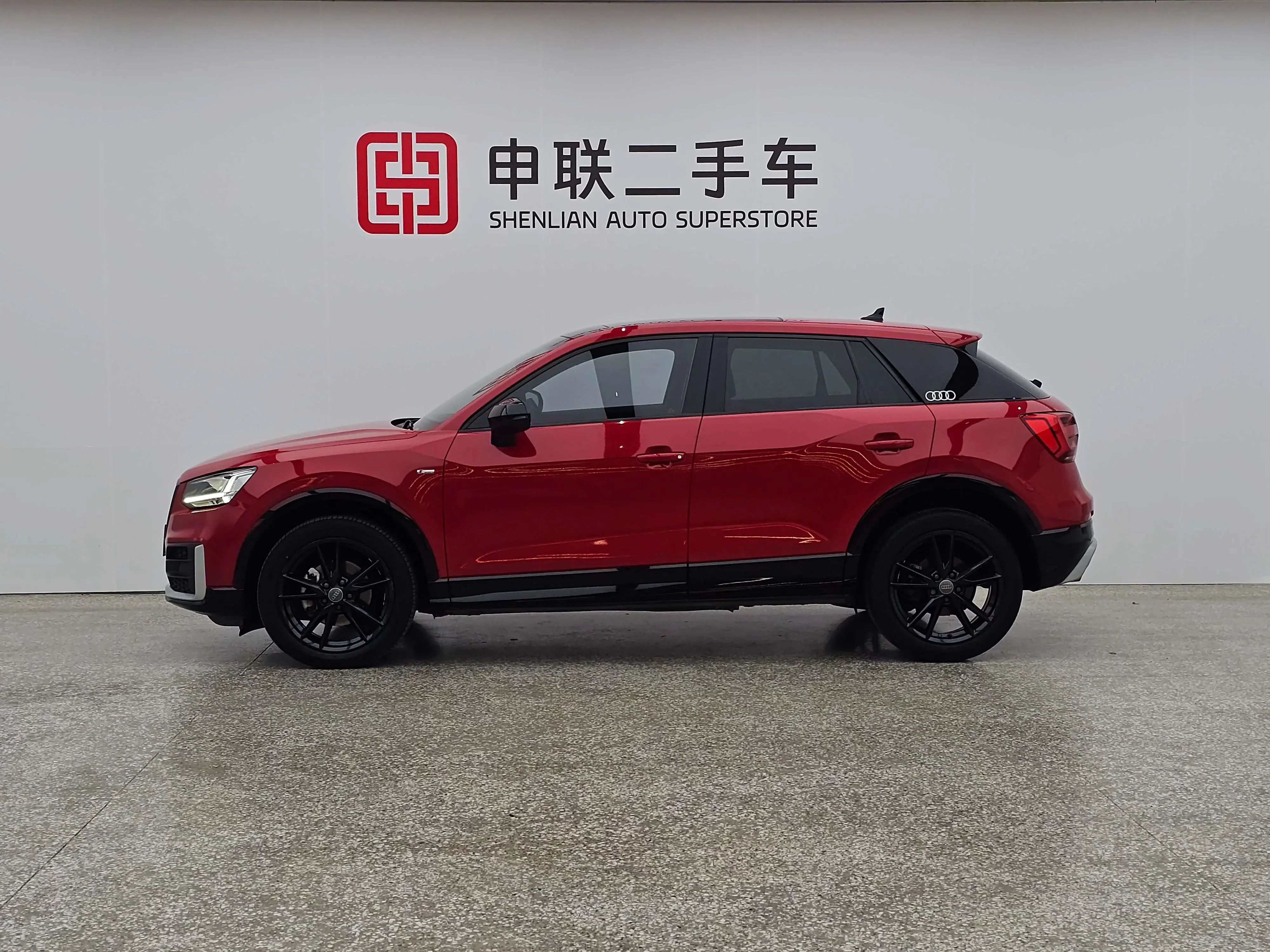 Audi Q2L