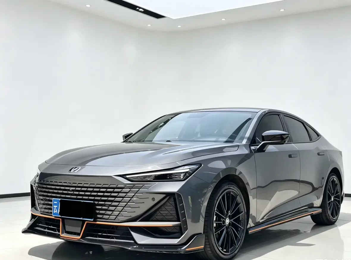 Changan UNI-V