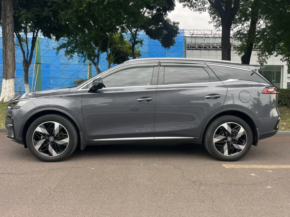 BYD Tang DM
