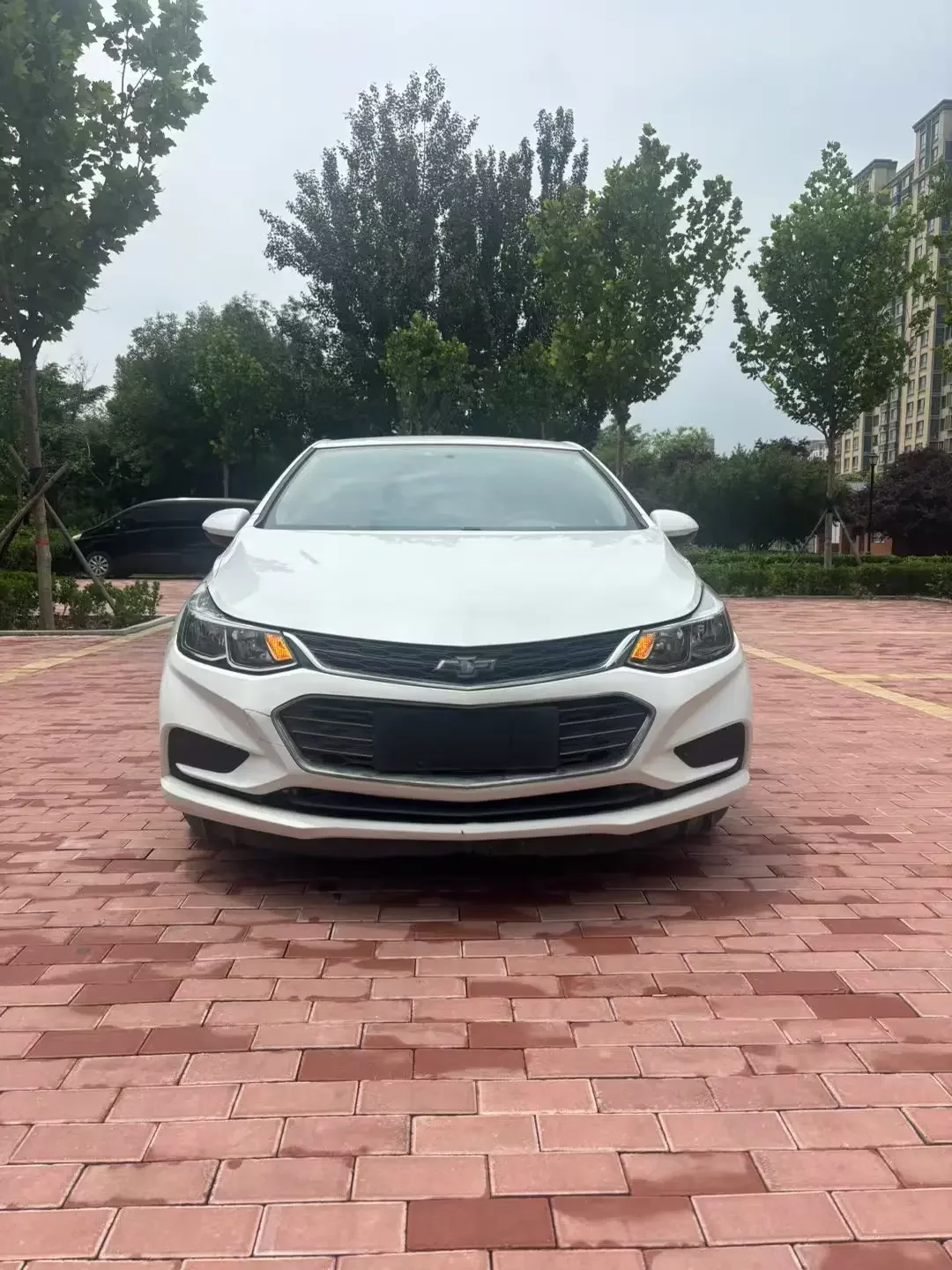 Chevrolet Monza (Cruze)  из Китая