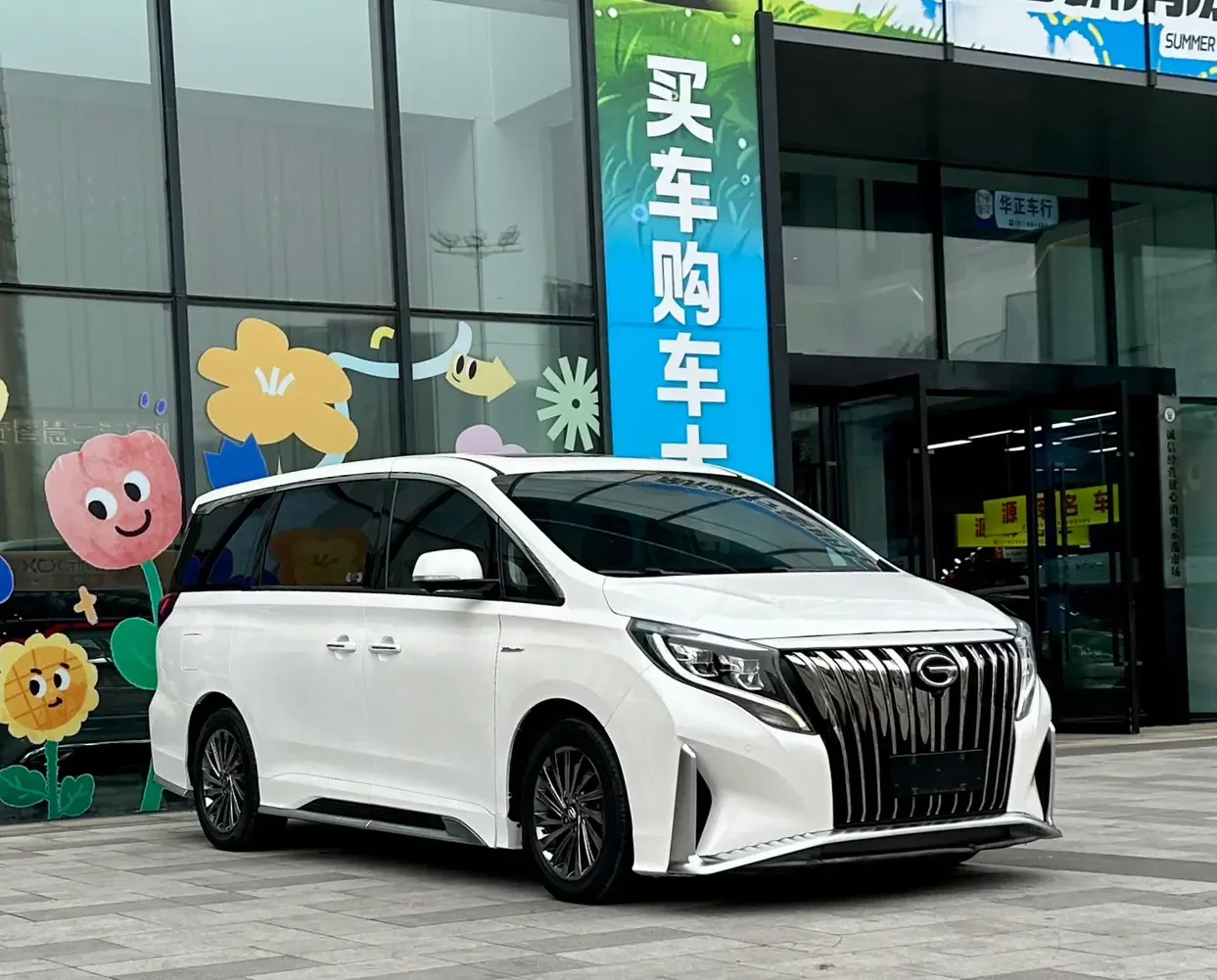 GAC Trumpchi M8