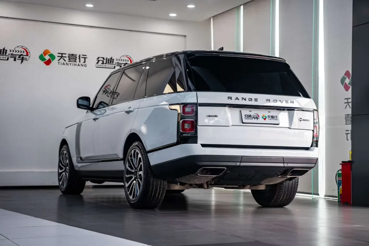 Land Rover range rover