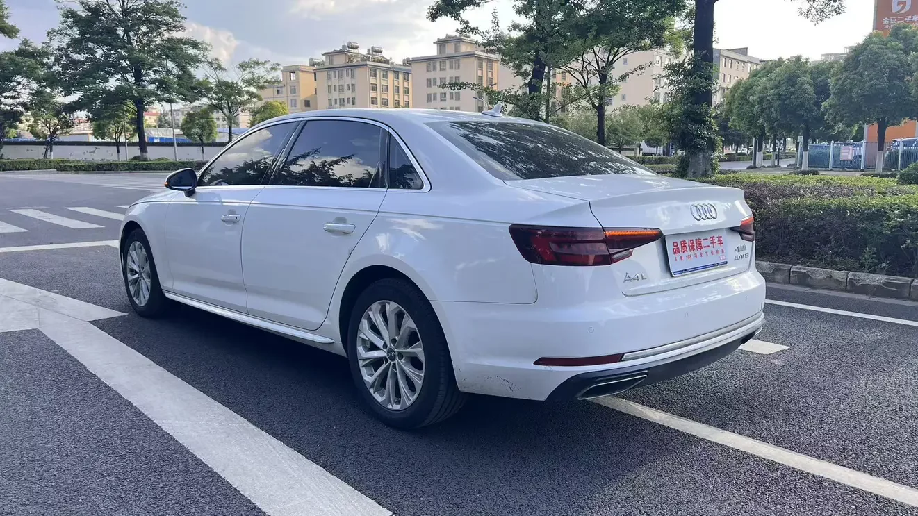 Audi A4L