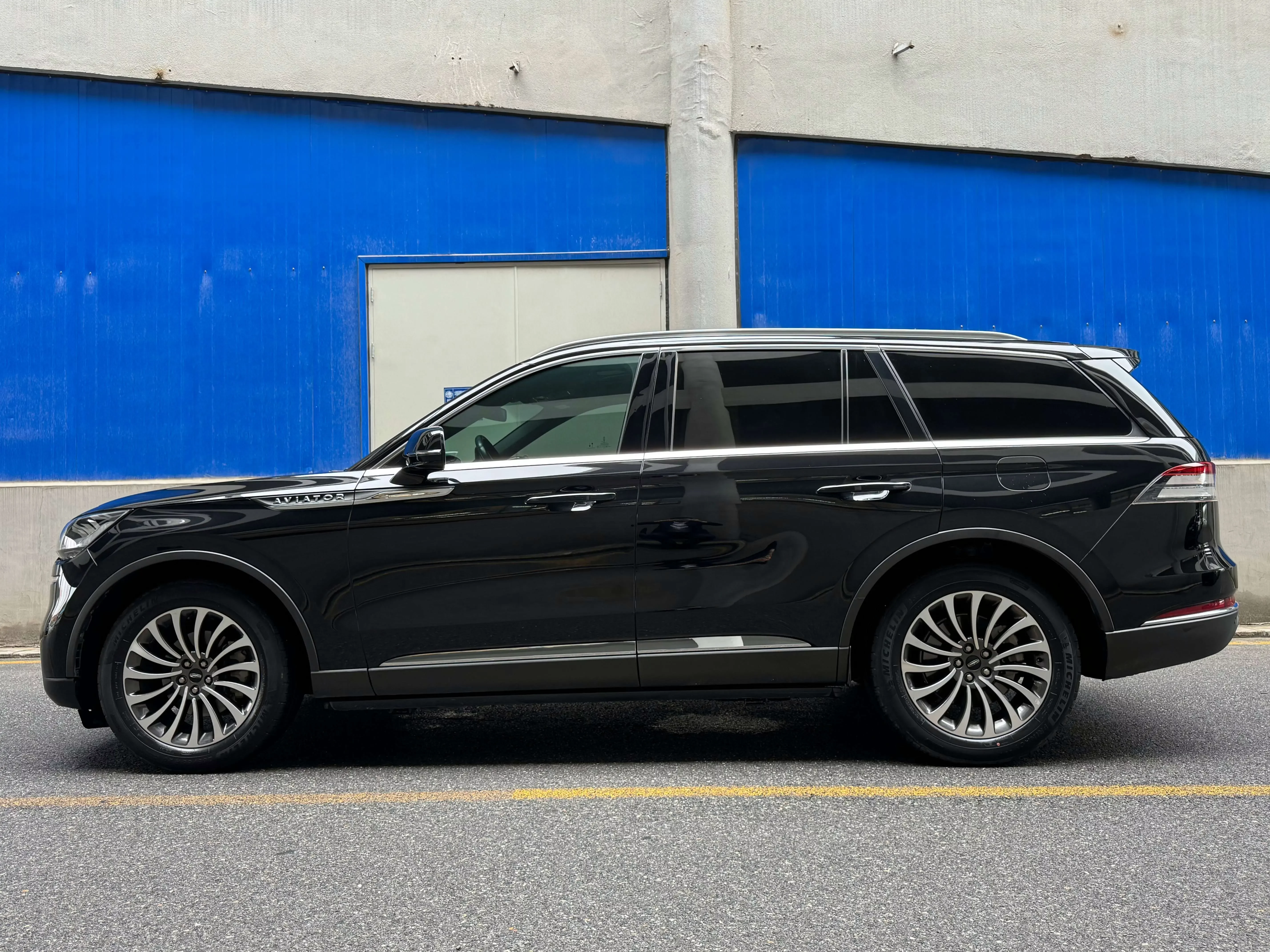 Lincoln aviator