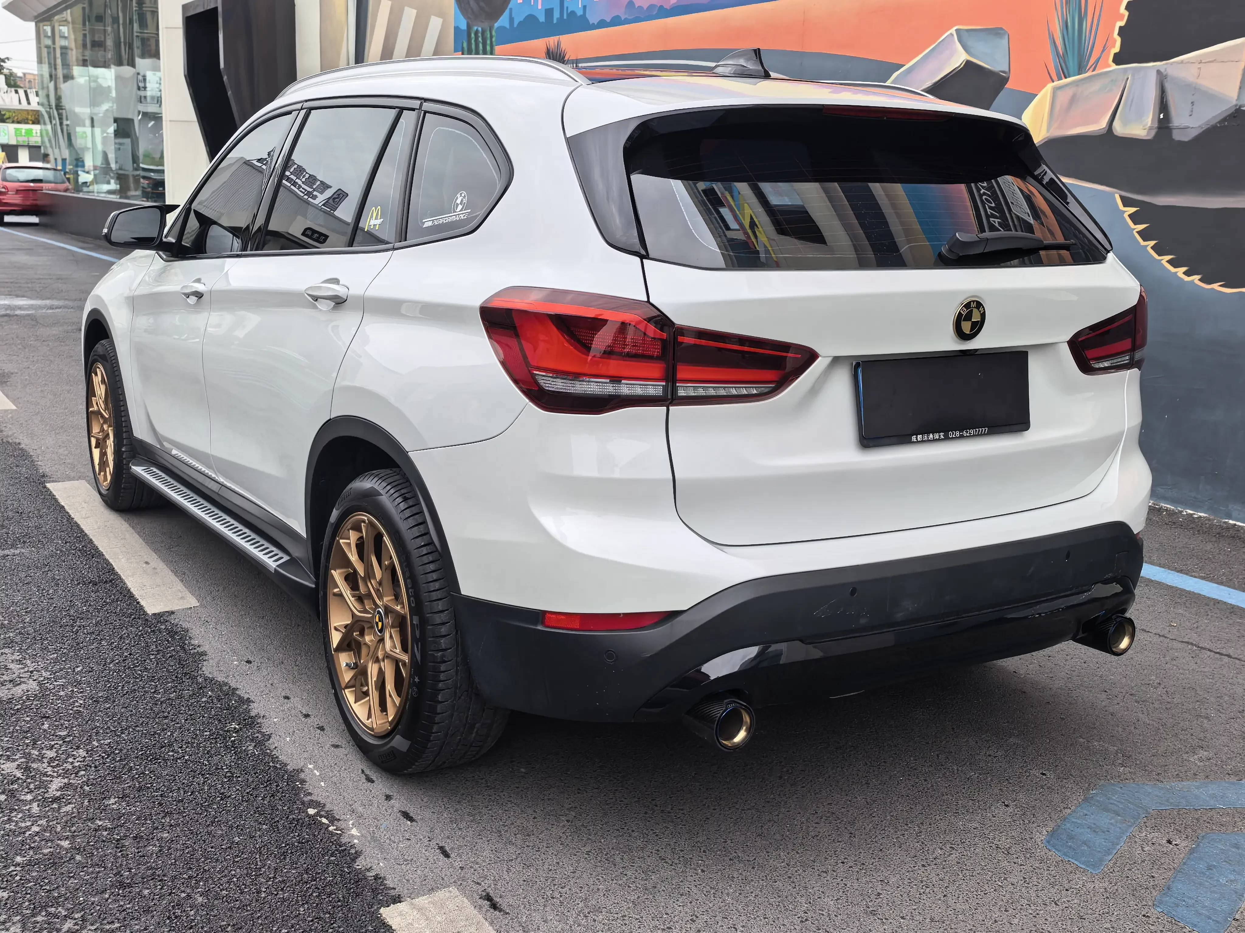 BMW X1