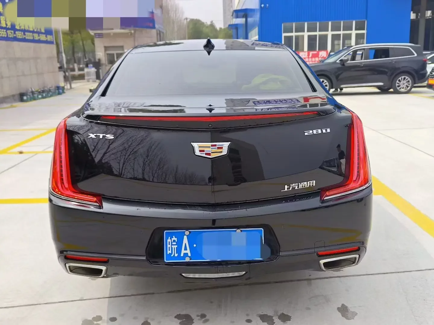 Cadillac XTS