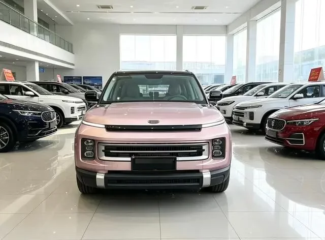 Geely ICON
