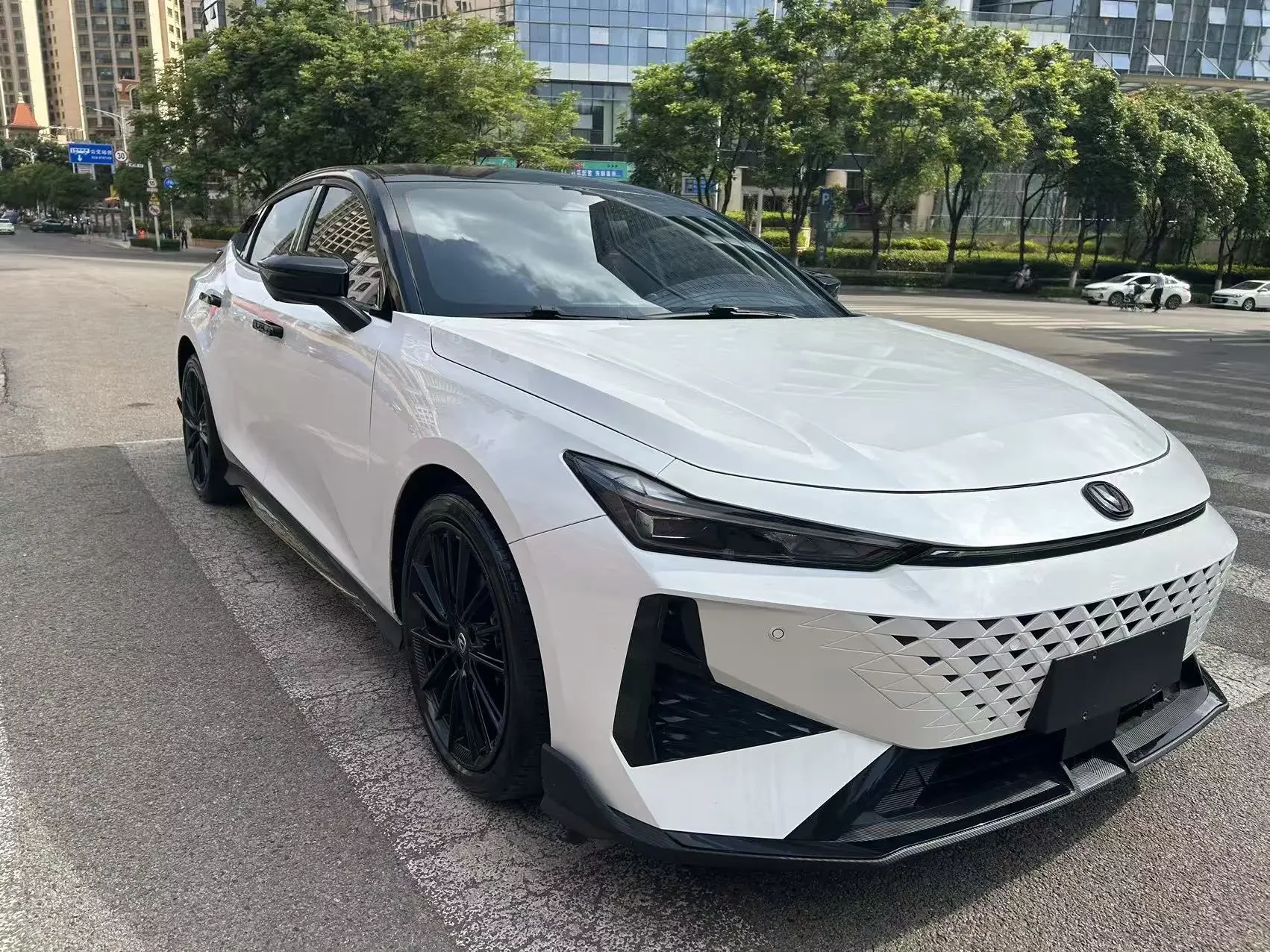 Changan UNI-V