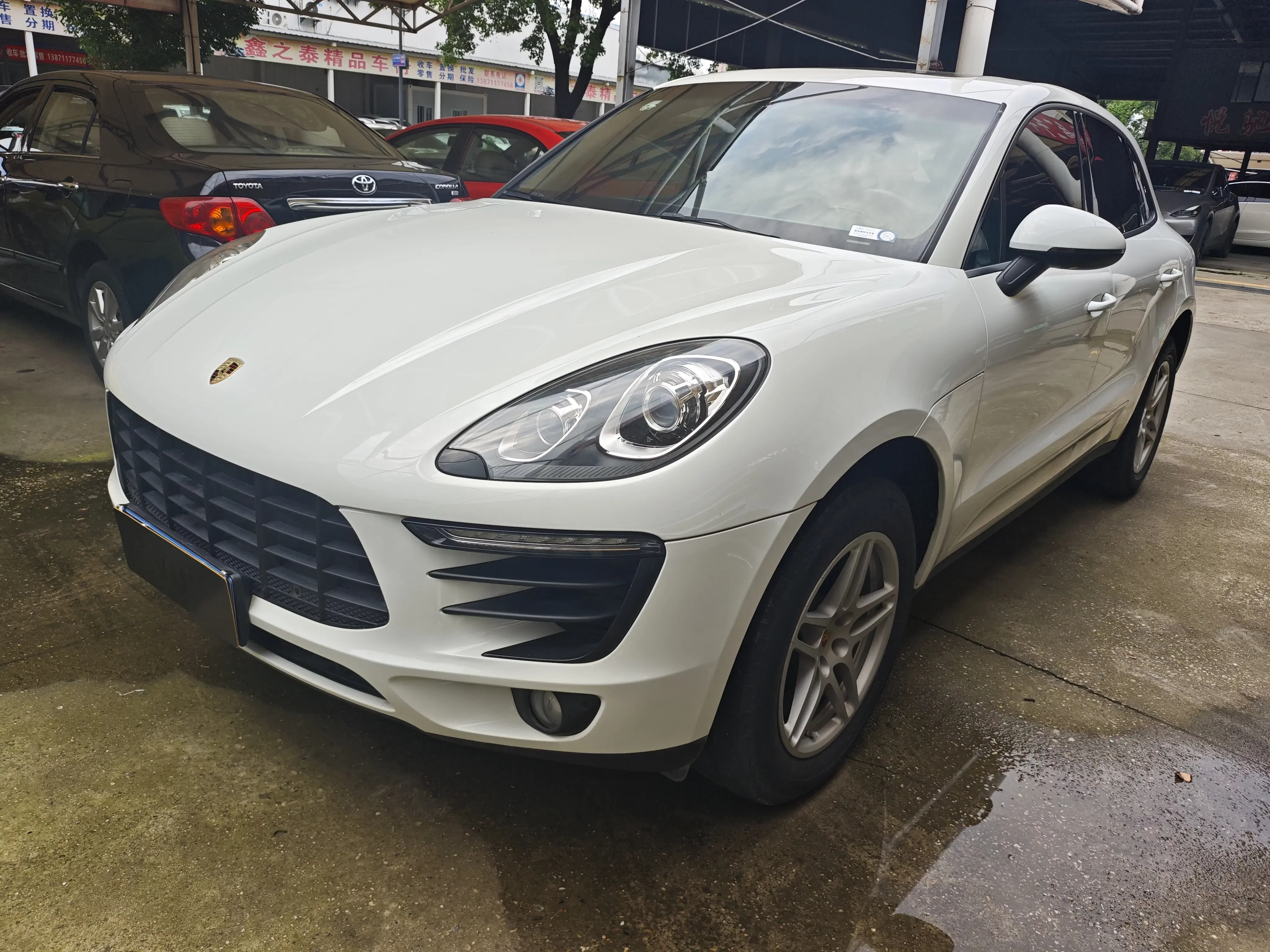 Porsche Macan