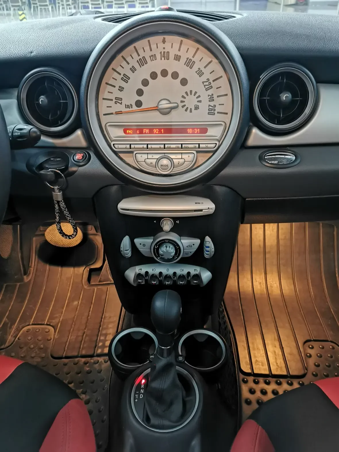 MINI 