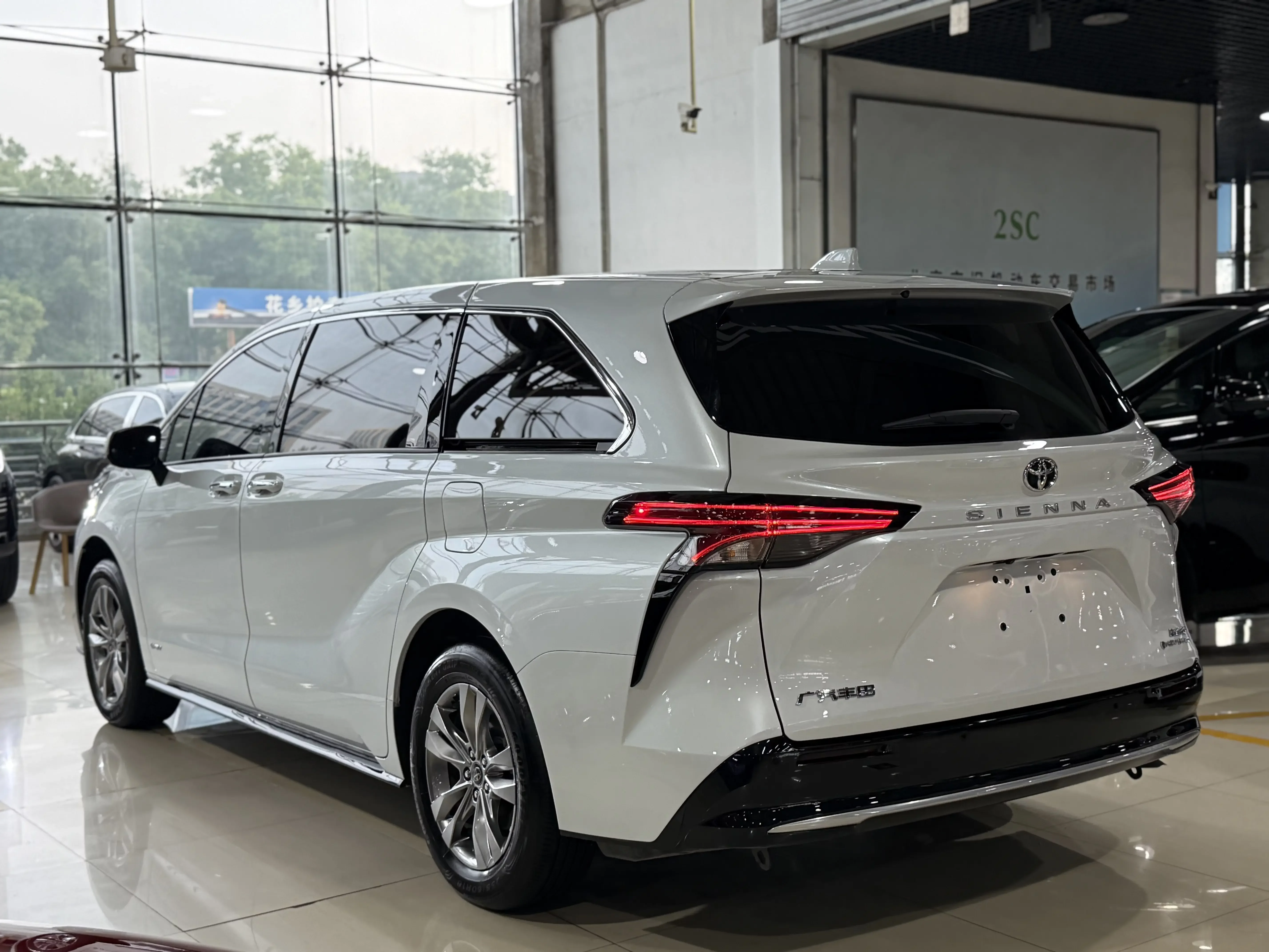 Toyota Sienna