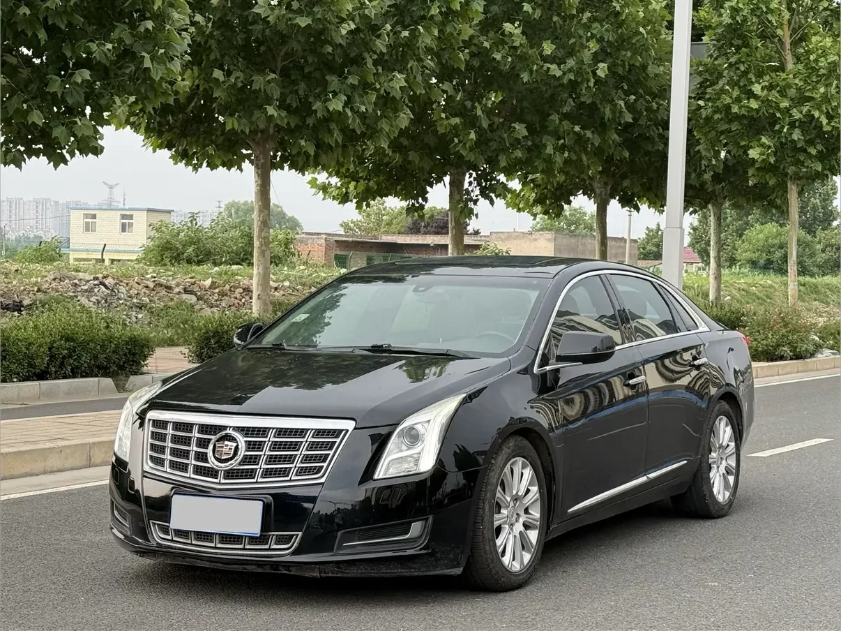 Cadillac XTS
