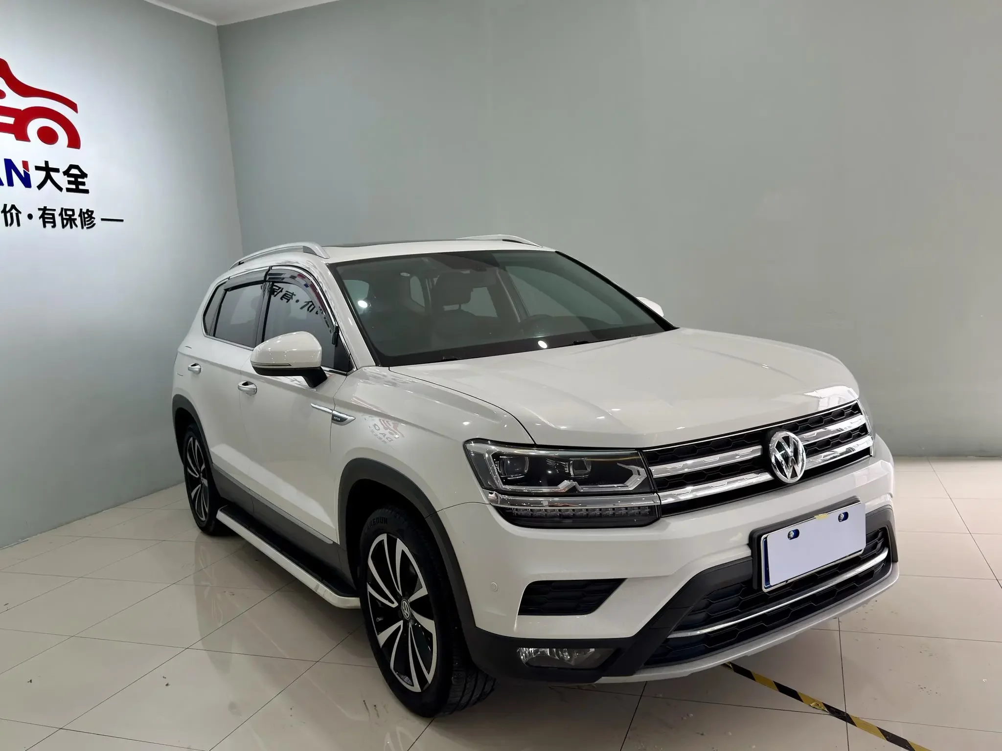 Volkswagen Tharu