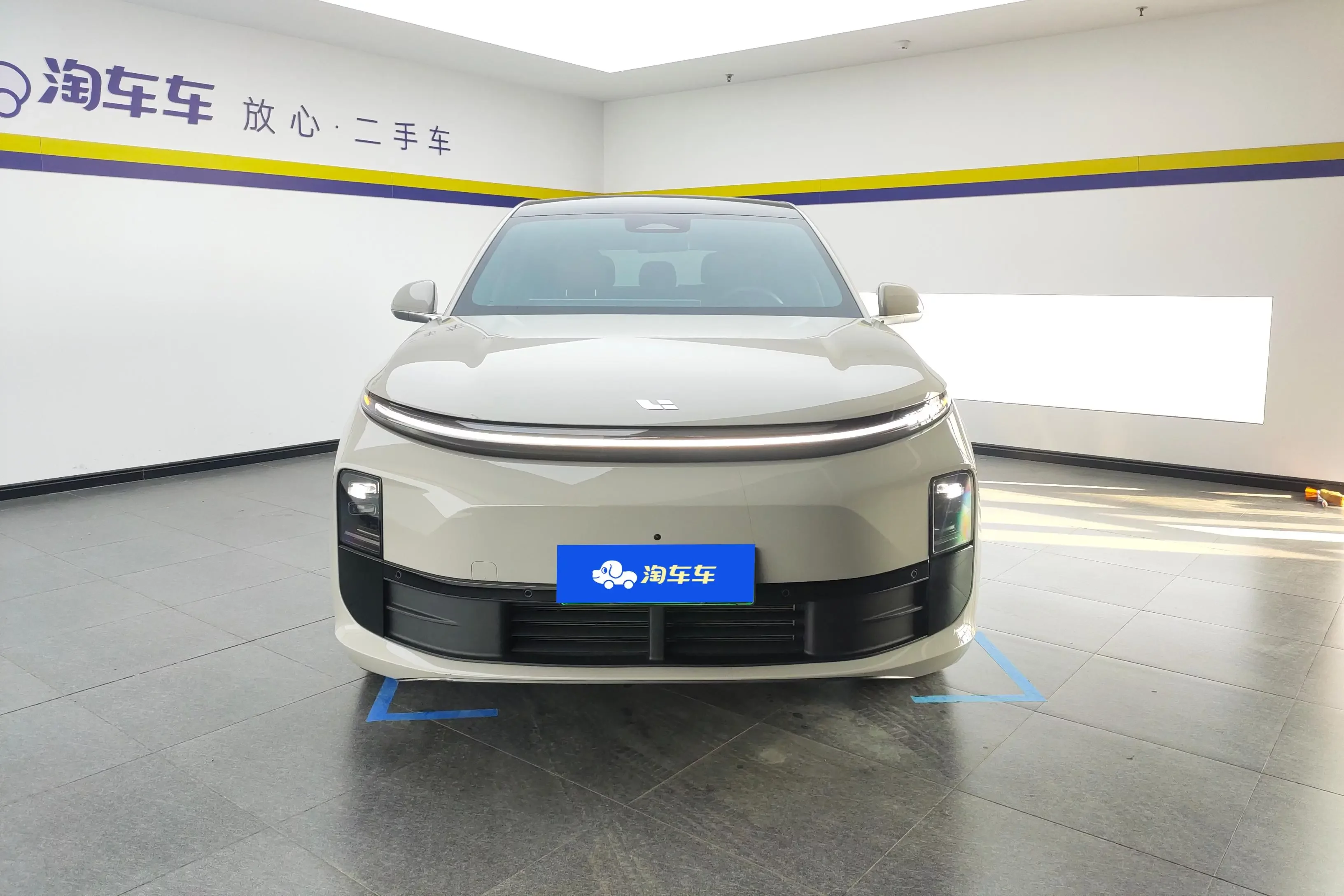 Lixiang L6