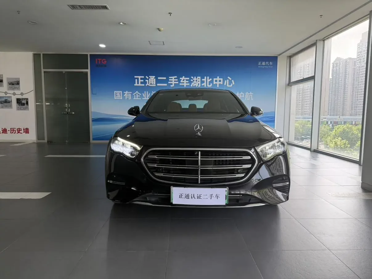 Mercedes-Benz E-Class PHEV