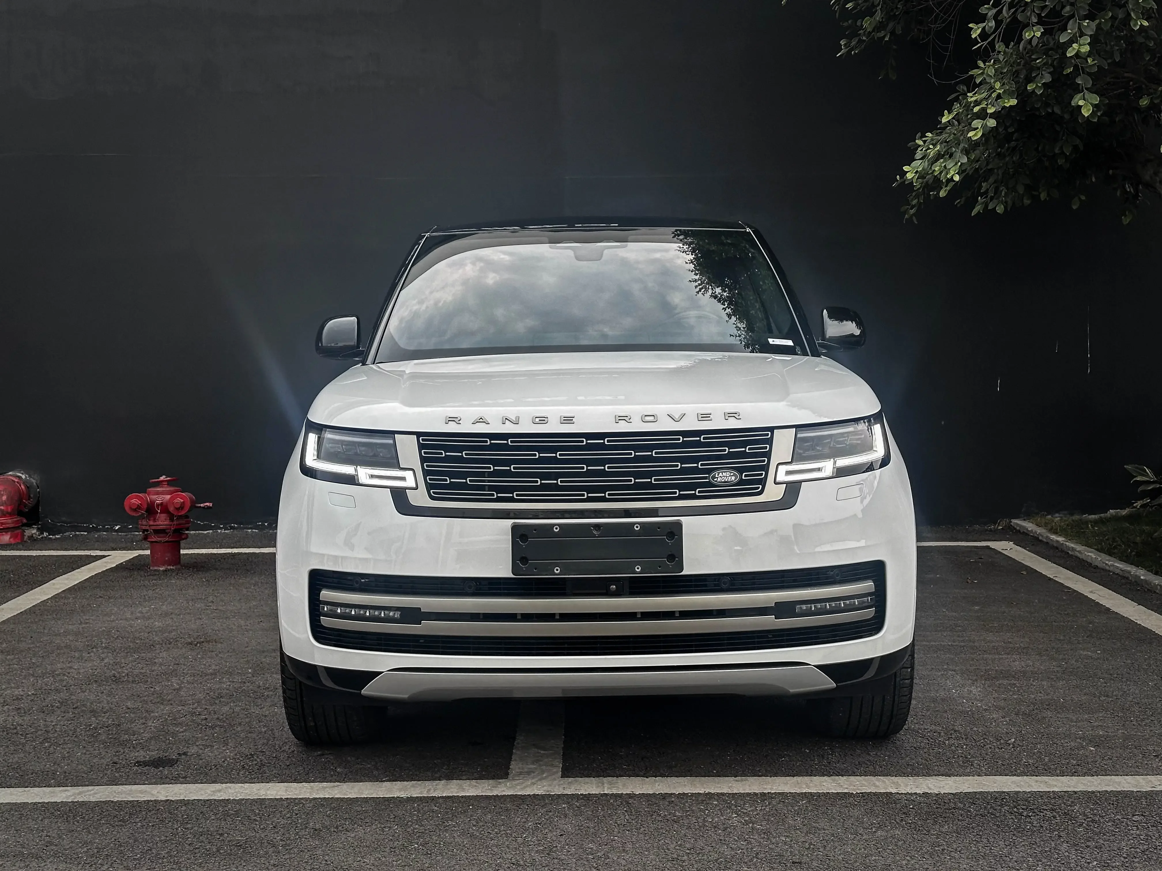 Land Rover range rover