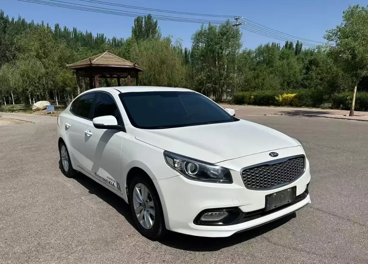 Kia K4