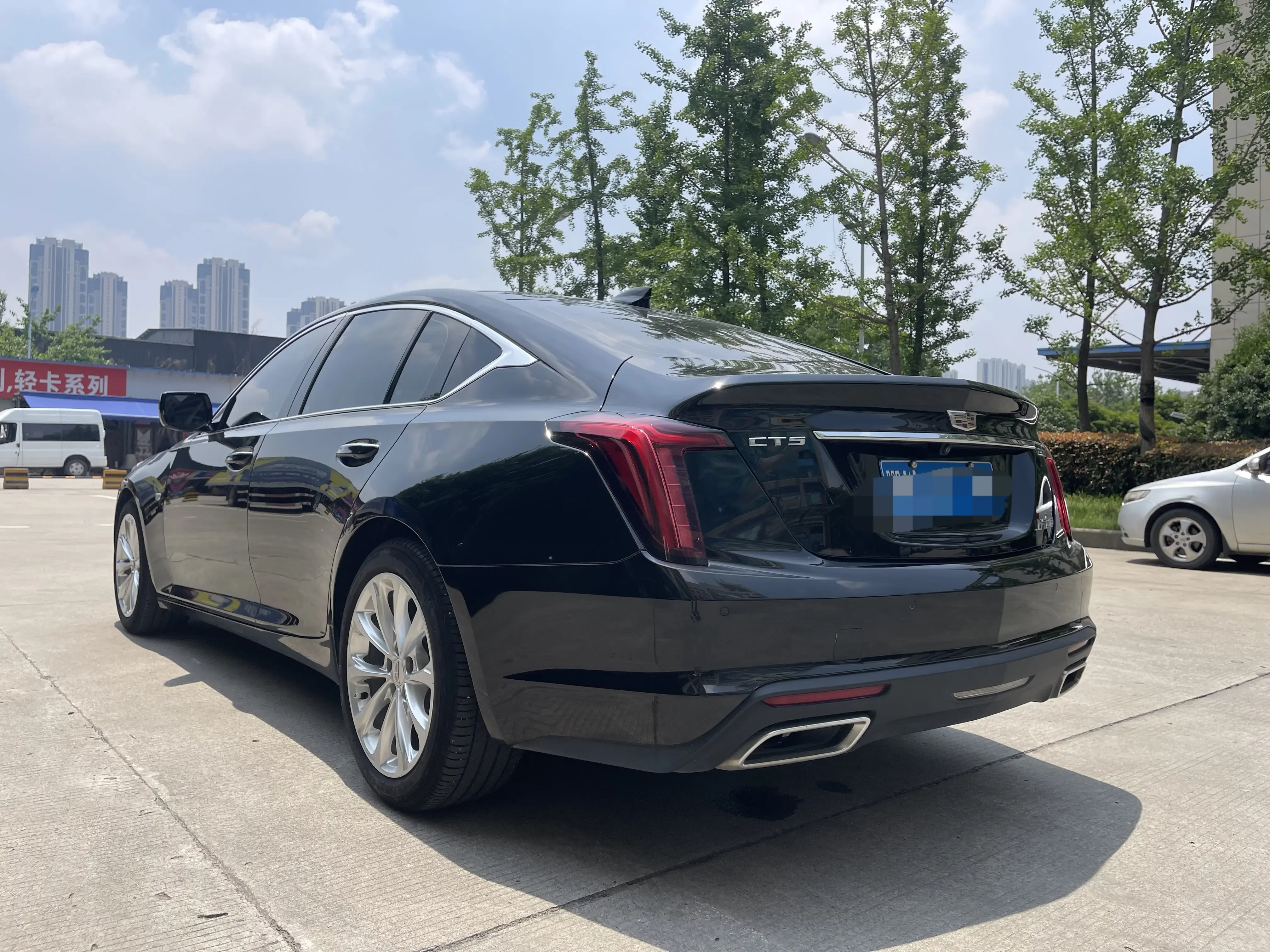 Cadillac CT5
