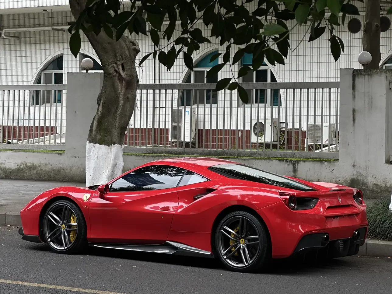 Ferrari 488