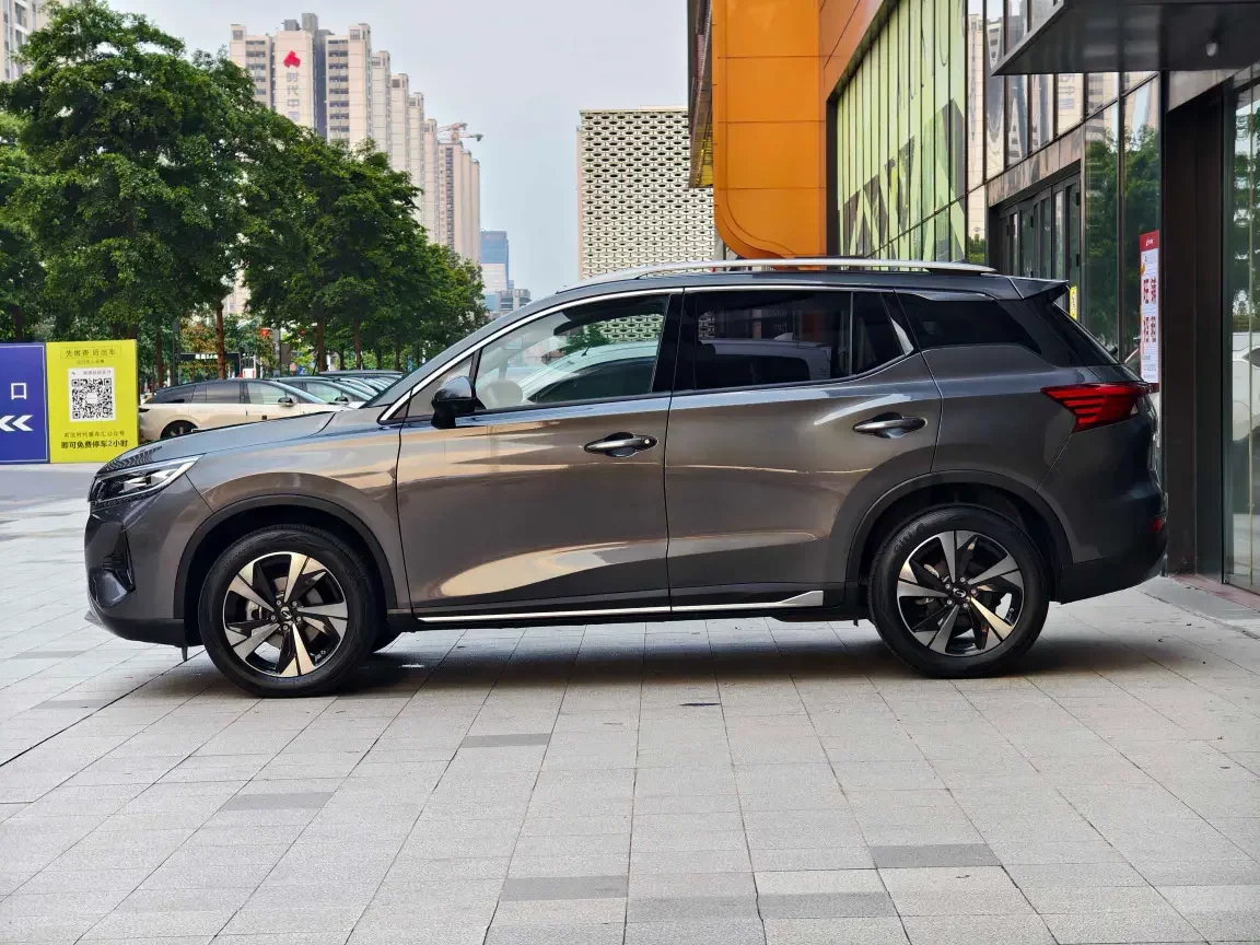 GAC Trumpchi GS4