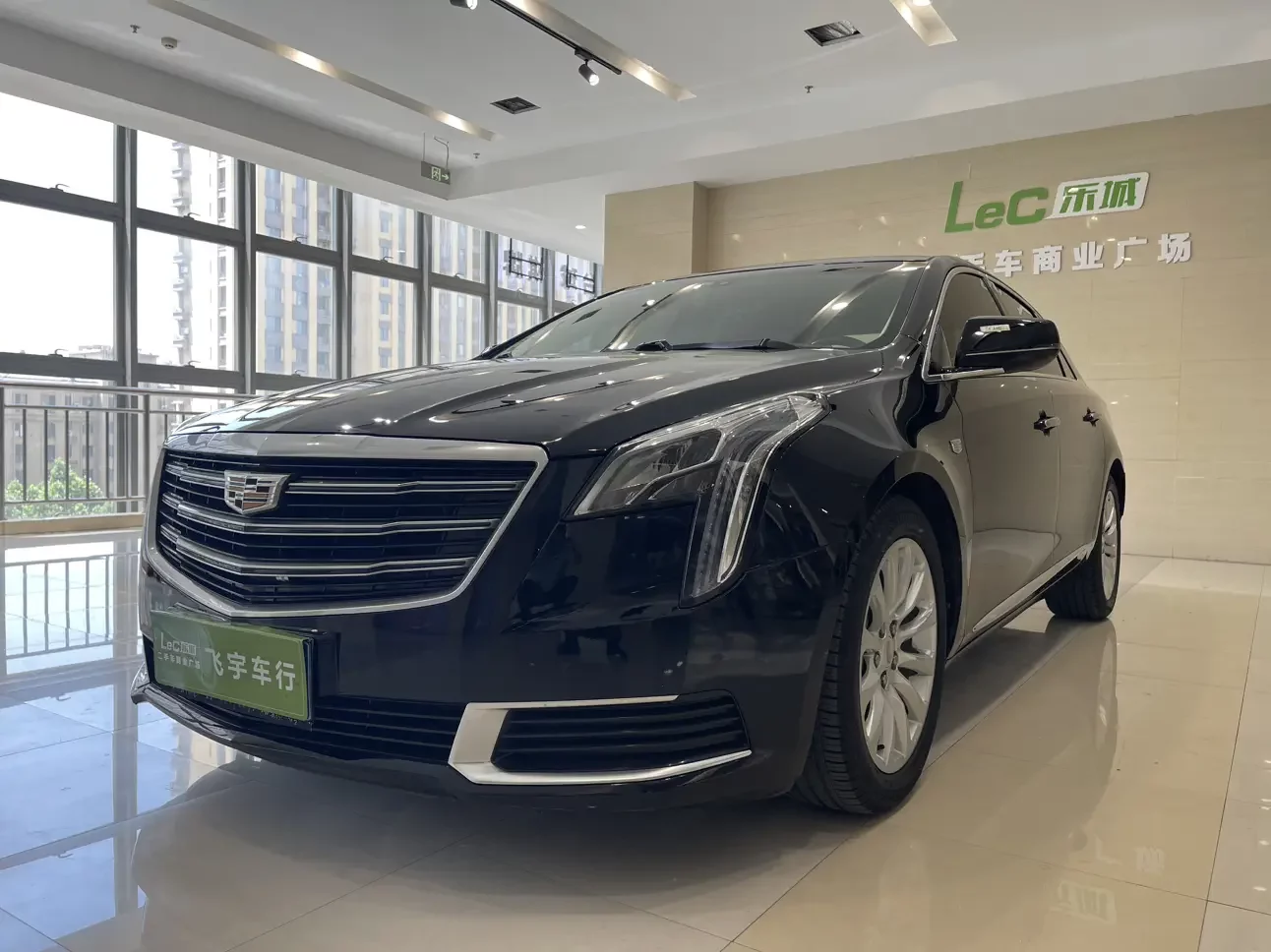 Cadillac XTS