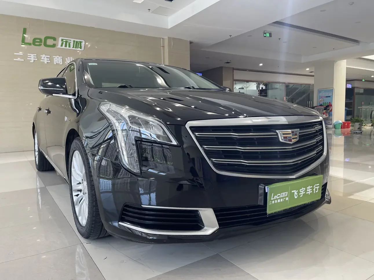 Cadillac XTS
