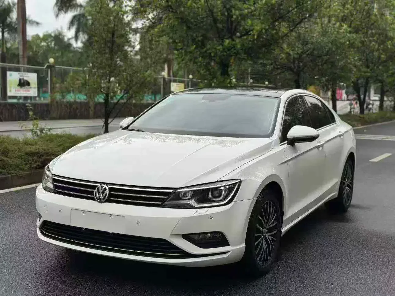 Volkswagen Lamando