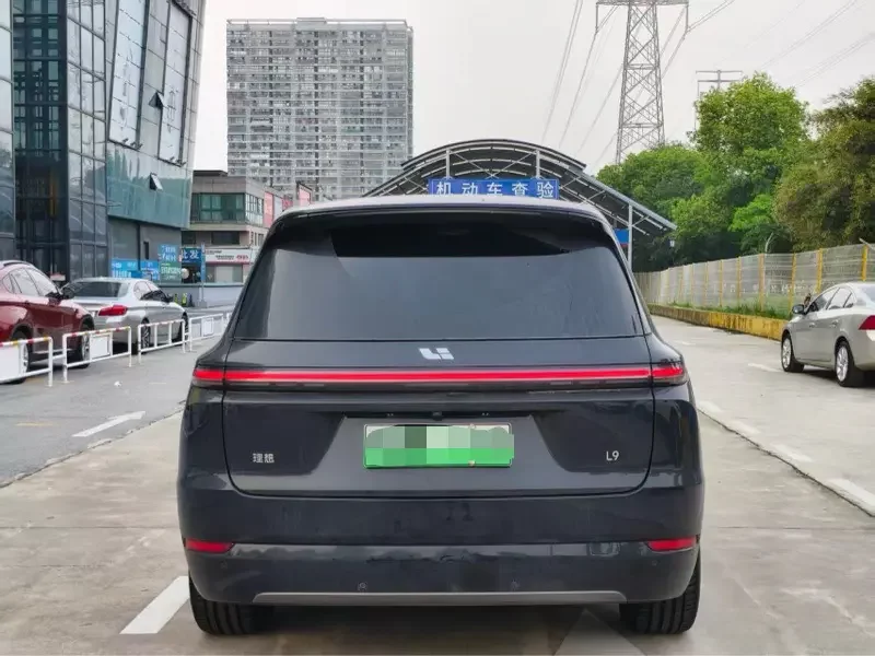Lixiang L9