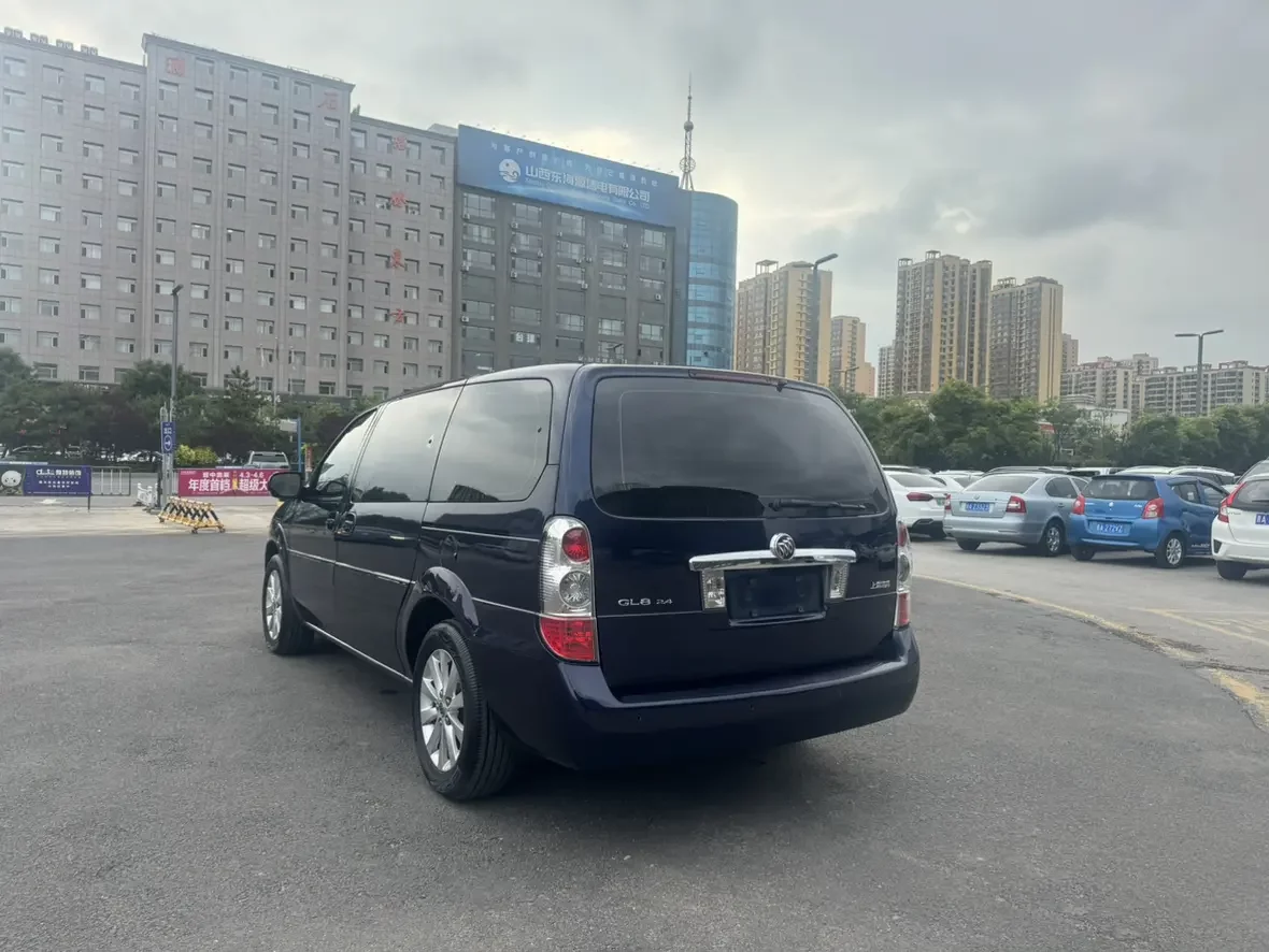 Buick GL8