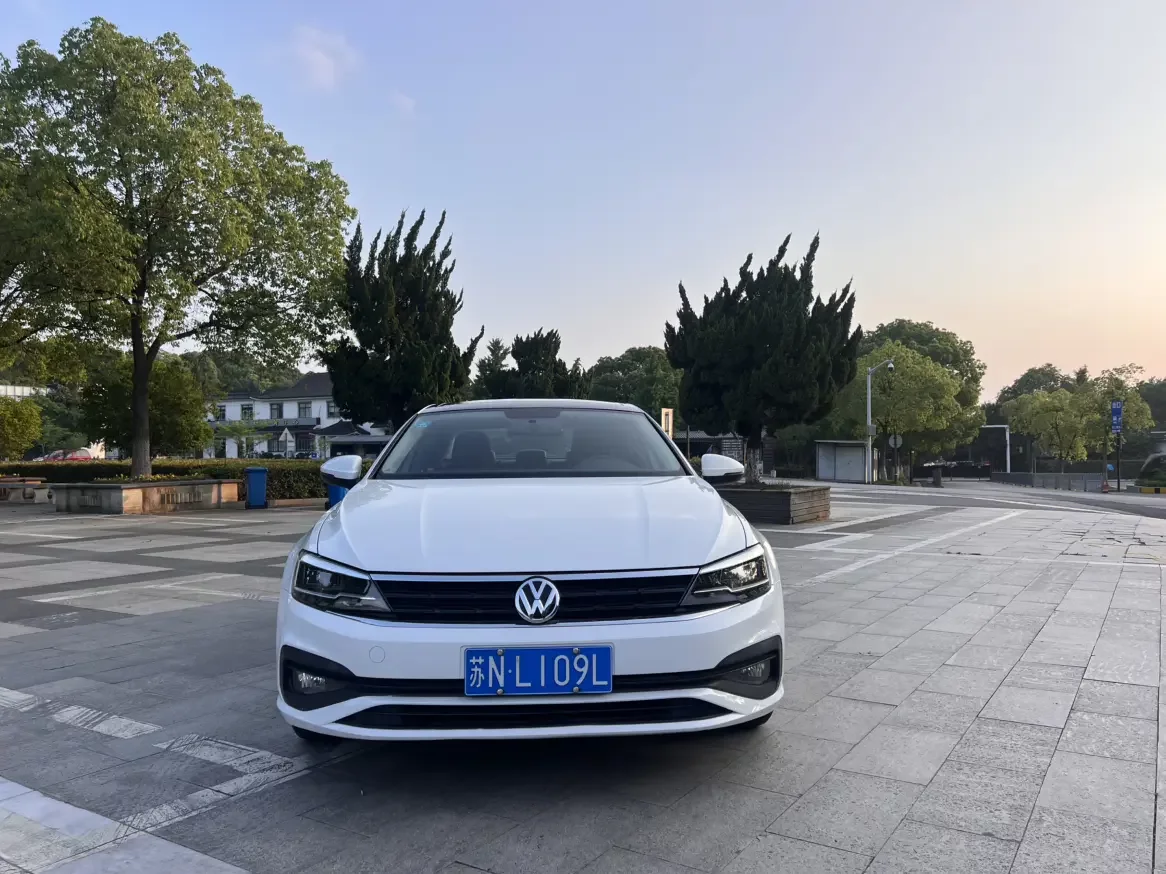 Volkswagen Lamando