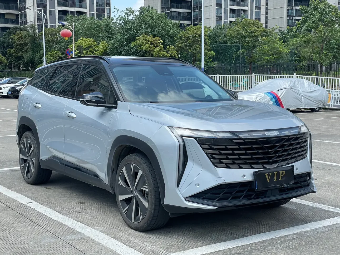Geely Atlas L