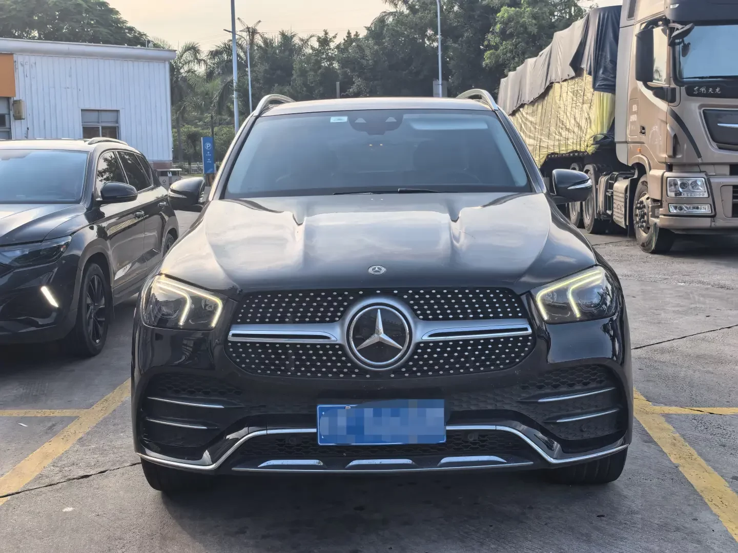 Mercedes-Benz GLE (Imported)