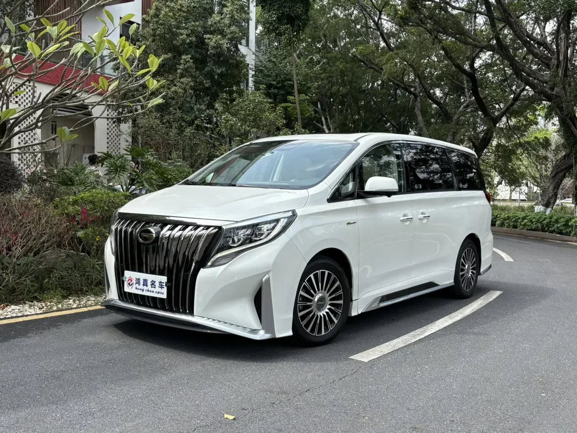 GAC Trumpchi M8