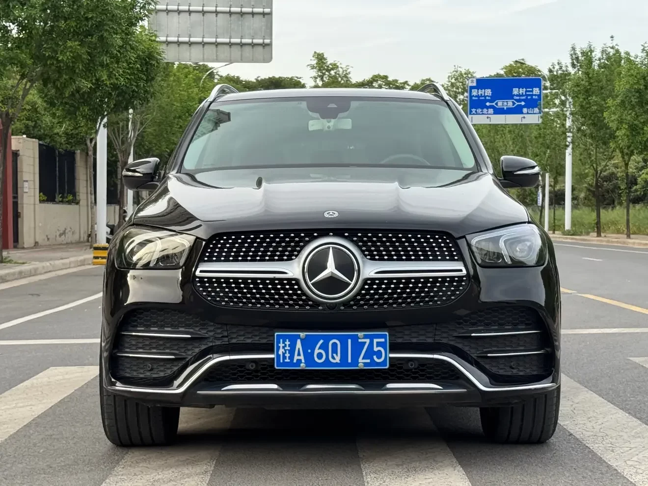 Mercedes-Benz GLE (Imported)