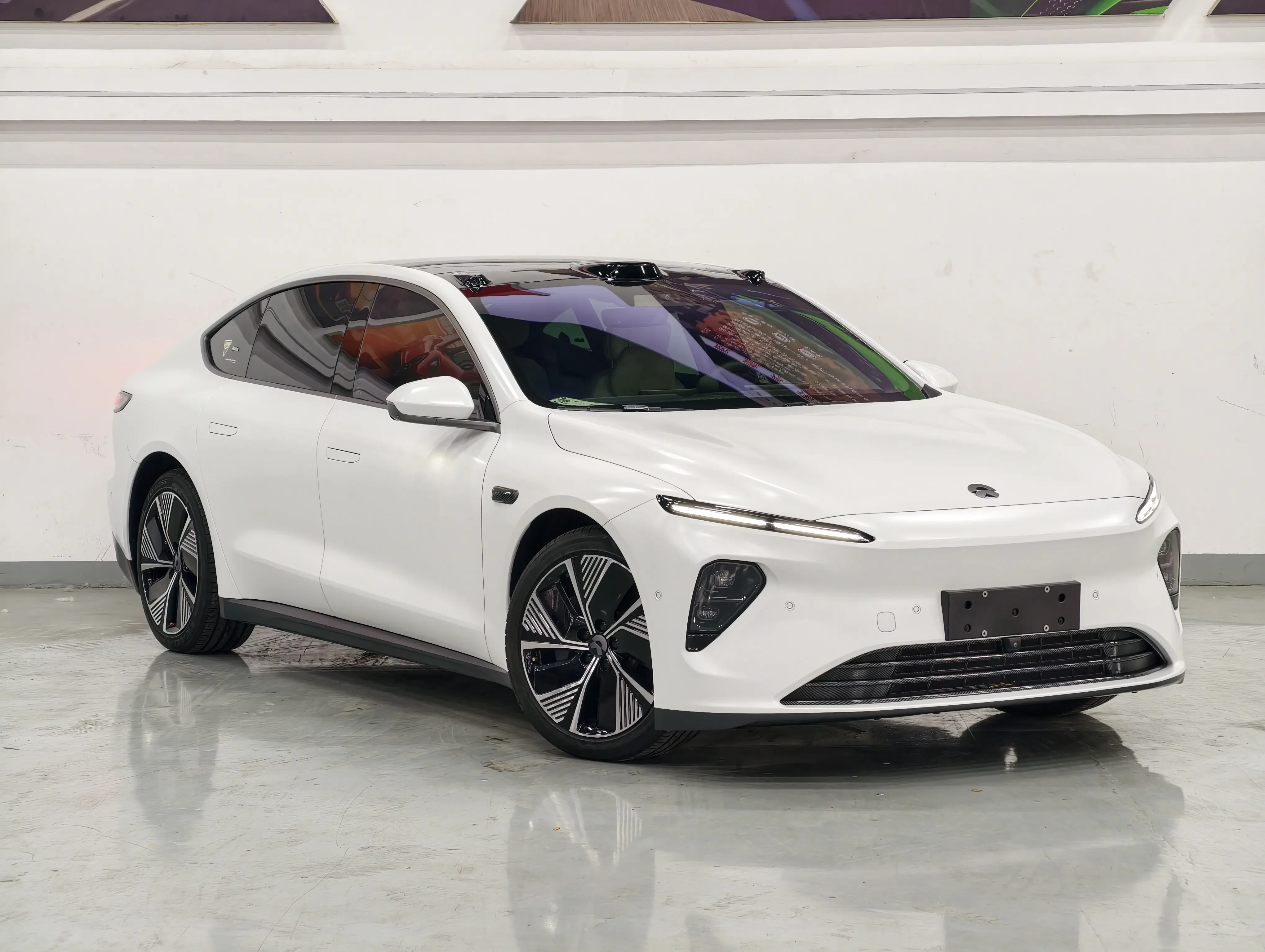 NIO ET7