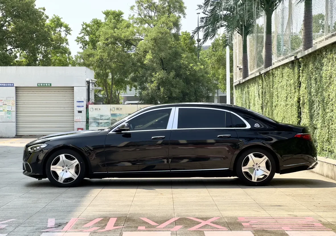 Mercedes-Benz Maybach S-Class