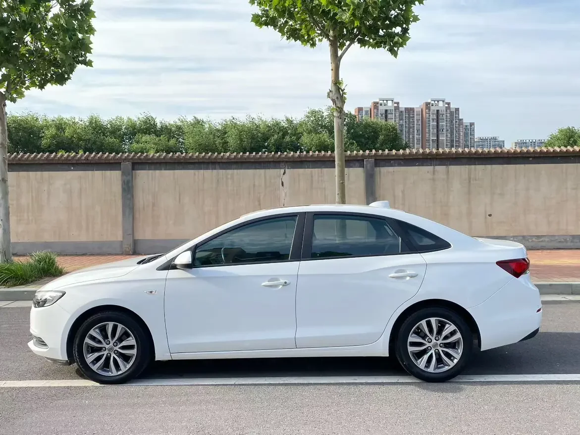Buick Yinglang