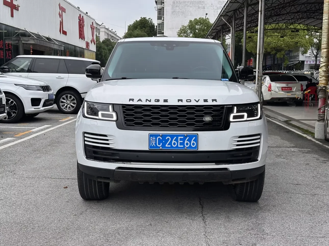 Land Rover range rover