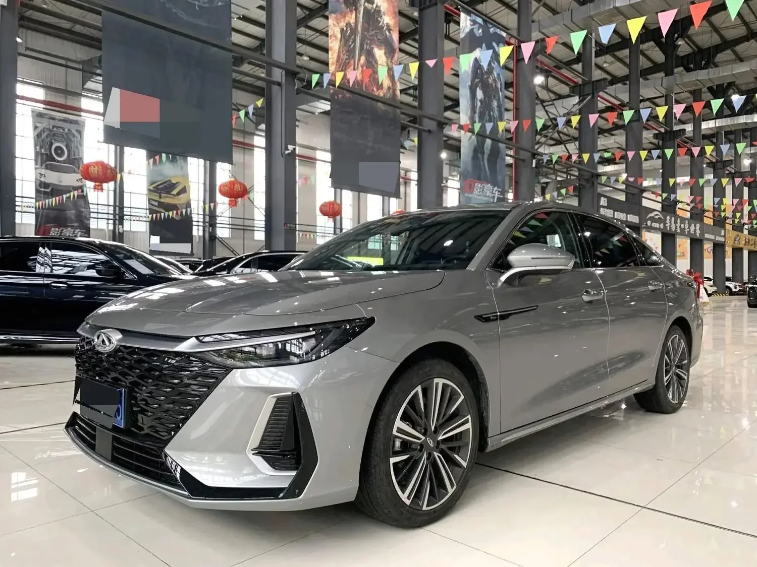 Chery Arrizo 8